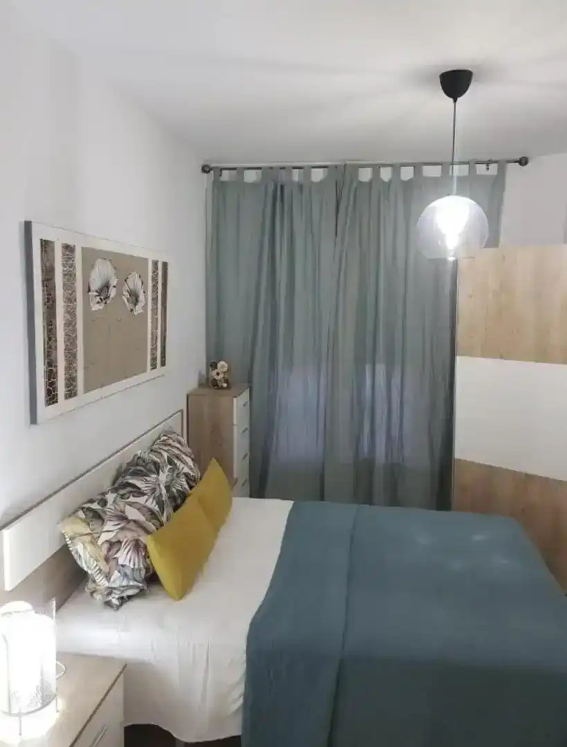 Habitación de Piso en venta en Lucena con Aire acondicionado y Balcón