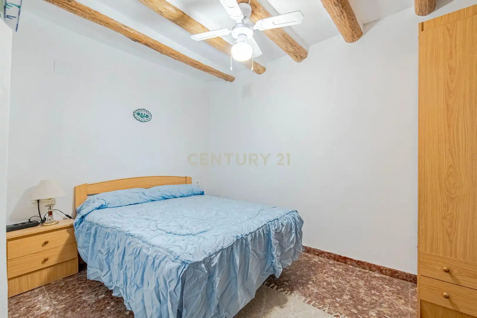 Dormitori de Casa o xalet en venda en Carataunas amb Forn, Rentadora i TV