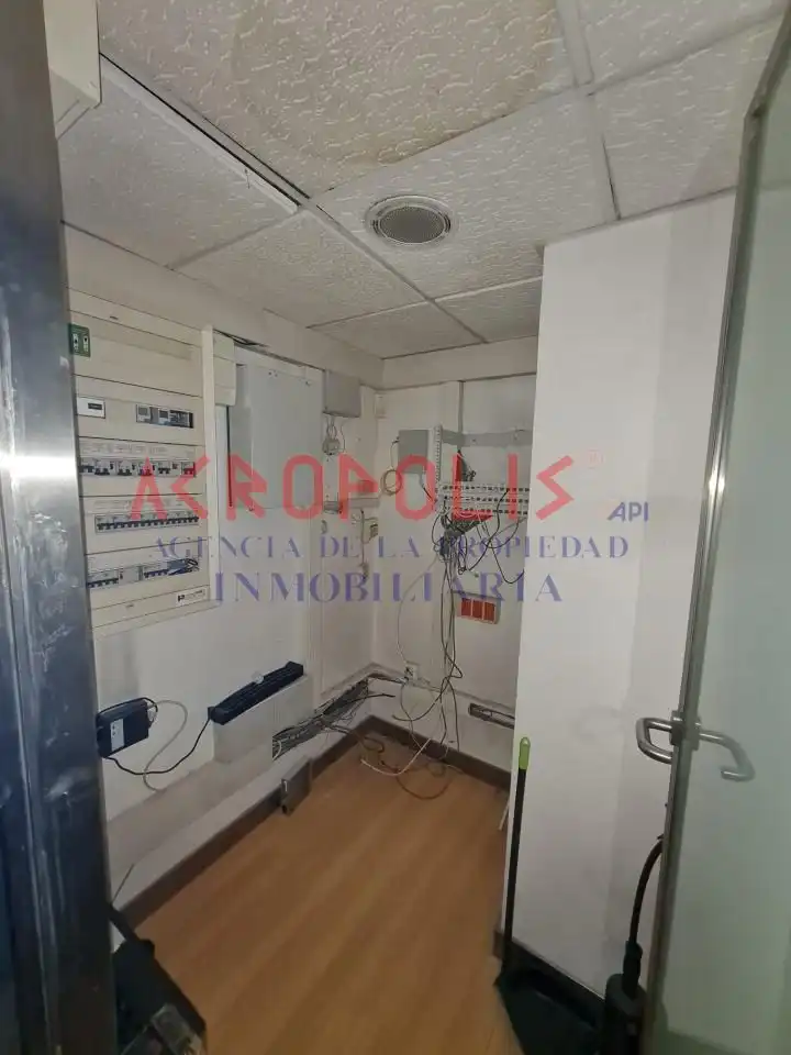 Local comercial en venda a Calle Gran Via De San Marcos 10 1 5 Leon, imagen 18