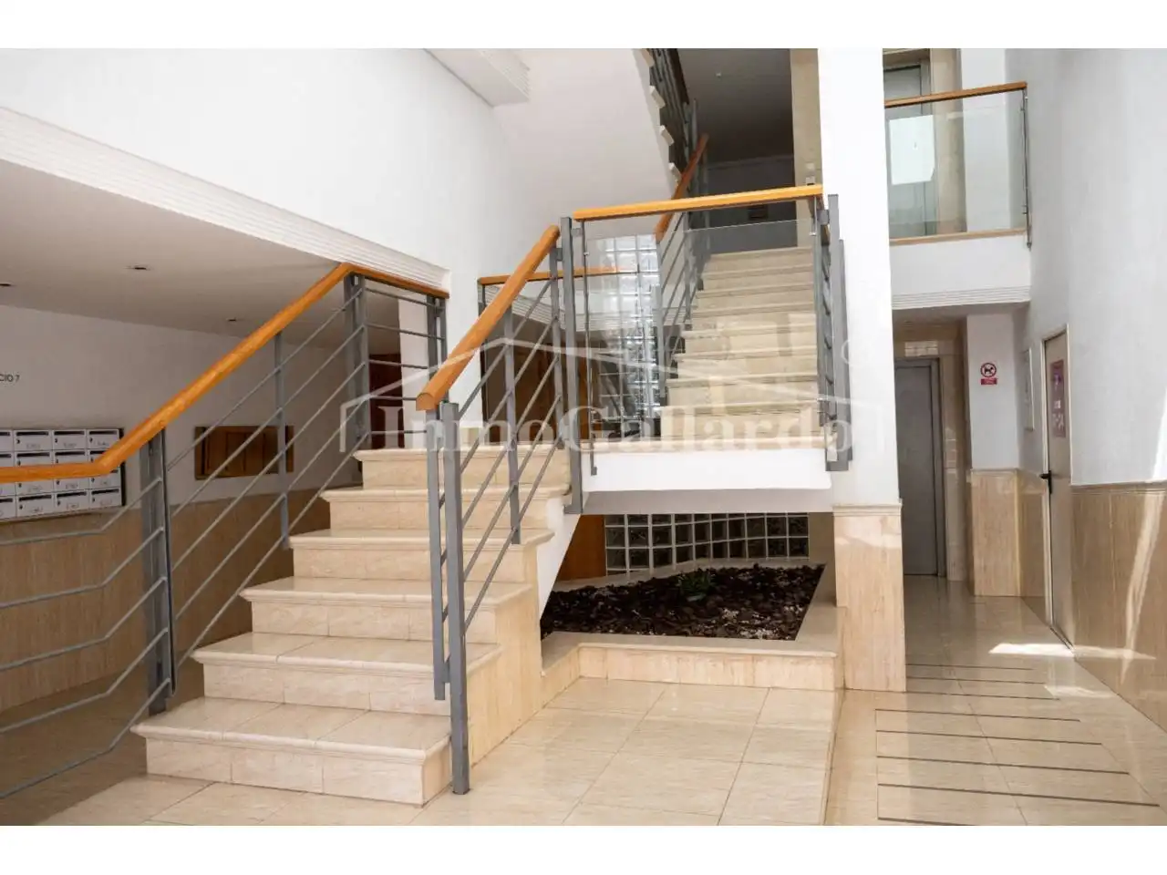 Apartments for rent in Almayate