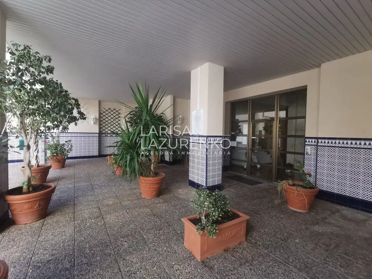 Terrassa de Pis en venda en Cambrils amb Aire condicionat, Balcó i Piscina comunitària