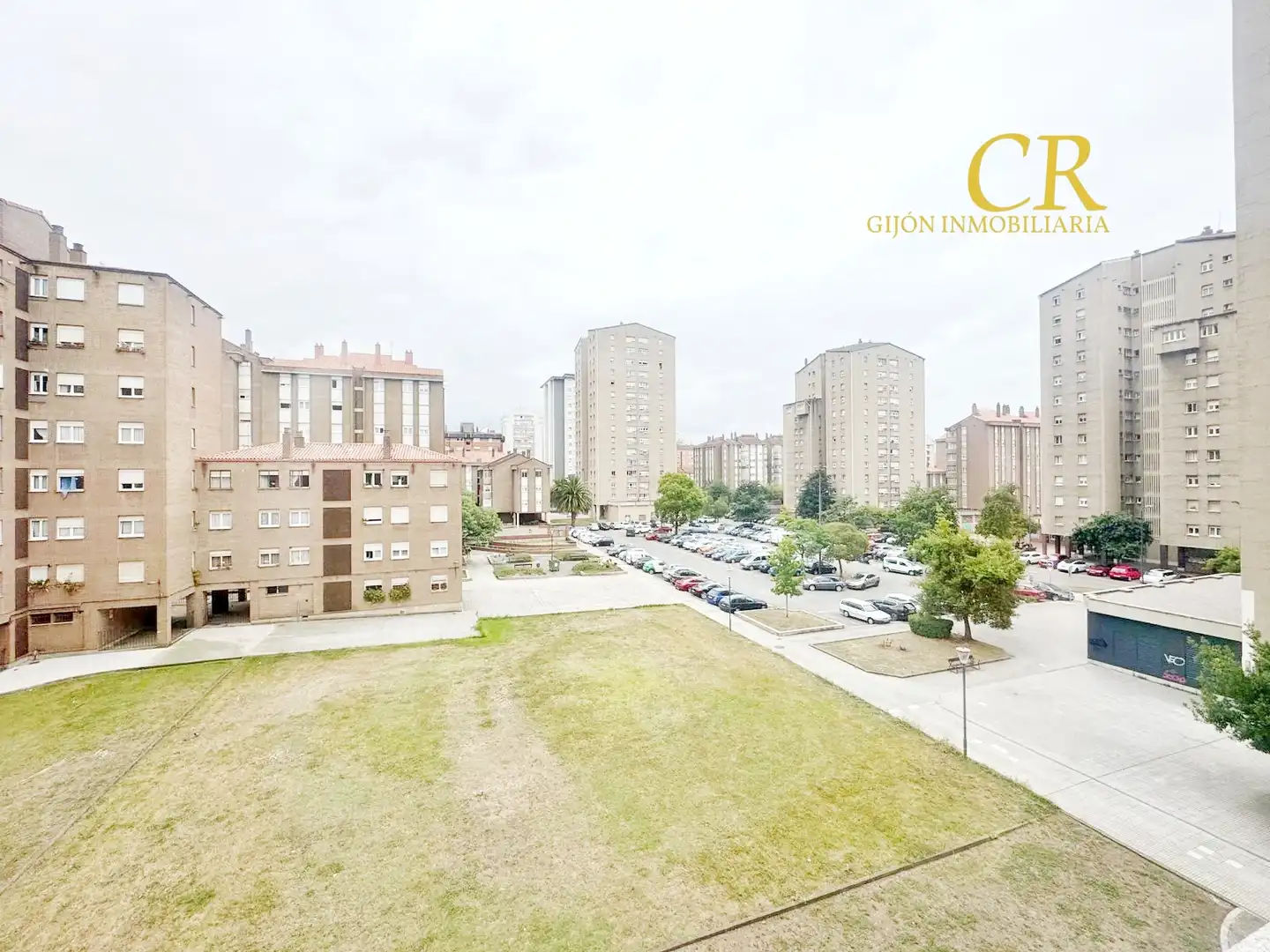 Vista exterior de Piso en venta en Gijón  con Amueblado