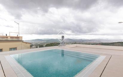 Piscina de Àtic en venda en Sant Just Desvern amb Aire condicionat, Calefacció i Terrassa