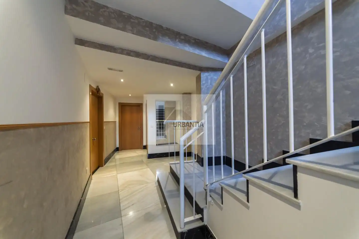 Flat for sale in Iza / Itza  with Heating, Parquet flooring and Storage room