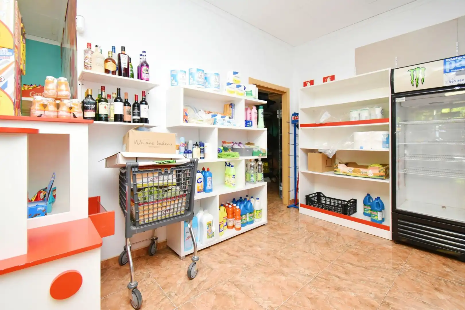 Locale commerciale in cessione a El Ejido Ciudad, imagen 7