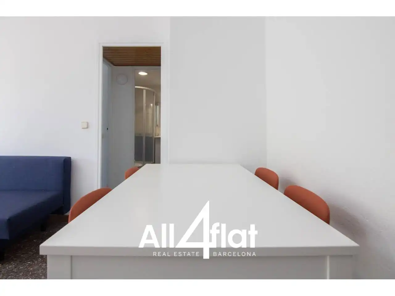 Piso de alquiler en Barcelona con Calefacción, Amueblado y Balcón