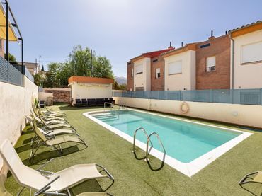 Adossat amb piscina en venda a Despeñaperros