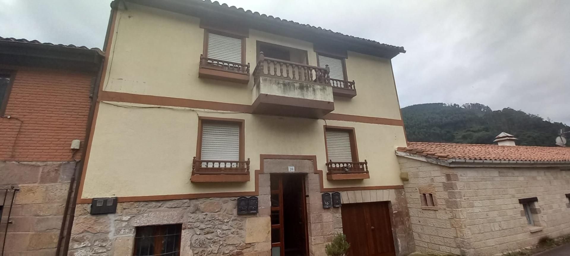 Vista exterior de Apartament de lloguer en Cartes
