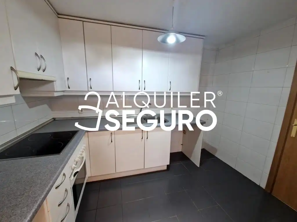Cocina de Piso de alquiler en Boadilla del Monte con Aire acondicionado, Calefacción y Terraza