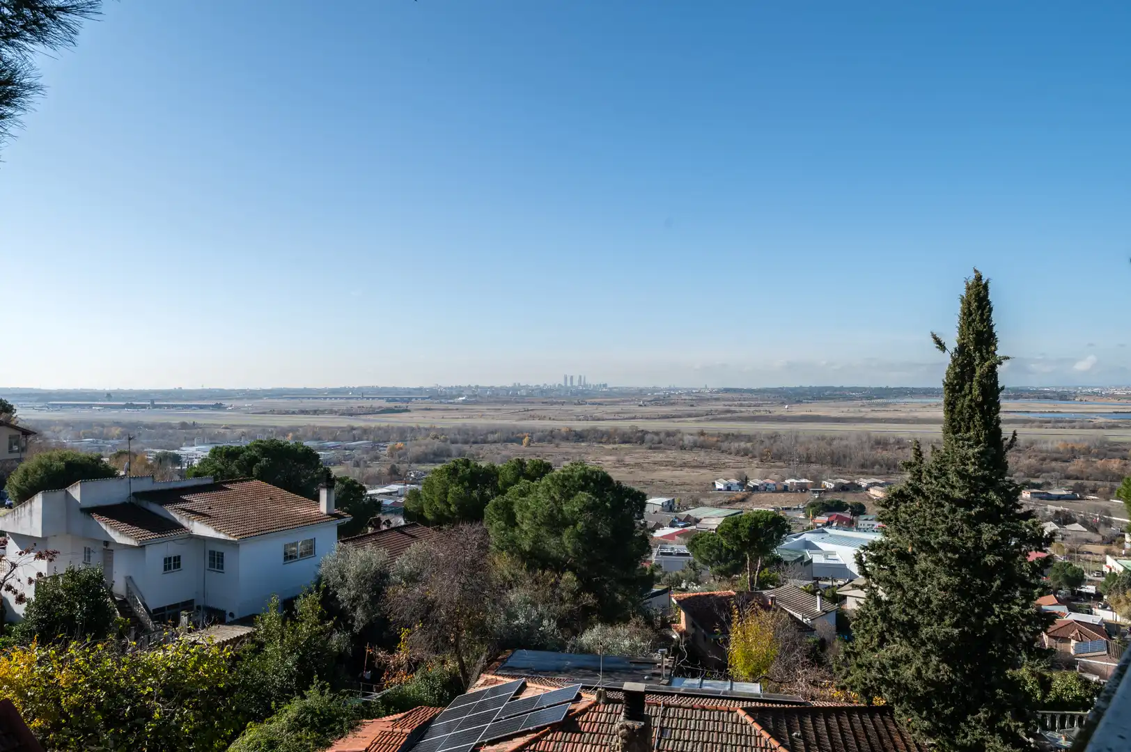 Exterior view of Houses for sale in Paracuellos de Jarama  with Heating, Private garden and Terrace