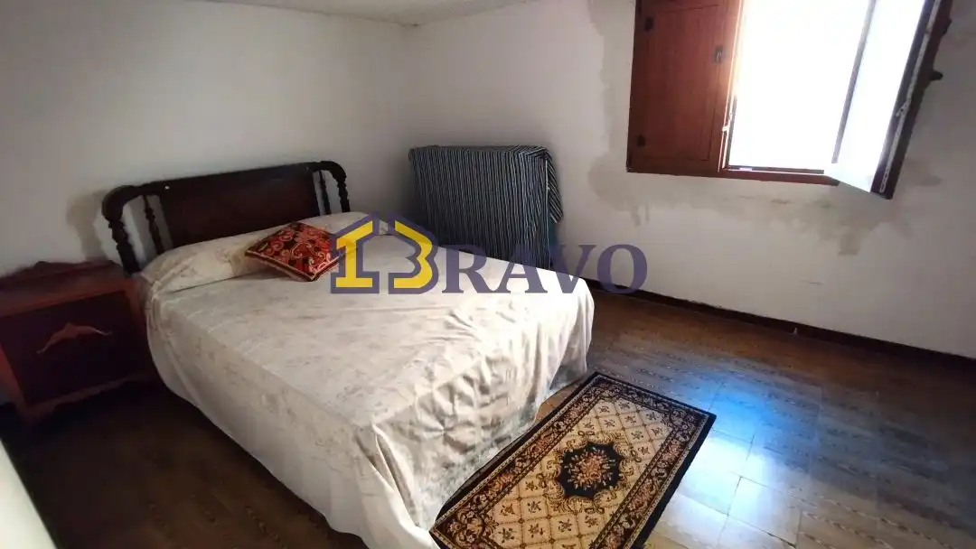 Habitación de Casa o chalet en venta en Oña con Amueblado