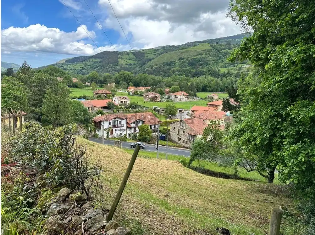 Wohnbaugrundstück zum Verkauf in Corvera de Toranzo, imagen 6