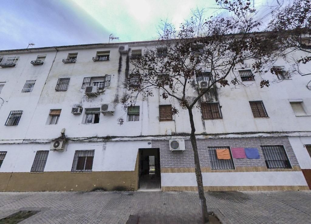 Vista exterior de Pis en venda en  Sevilla Capital