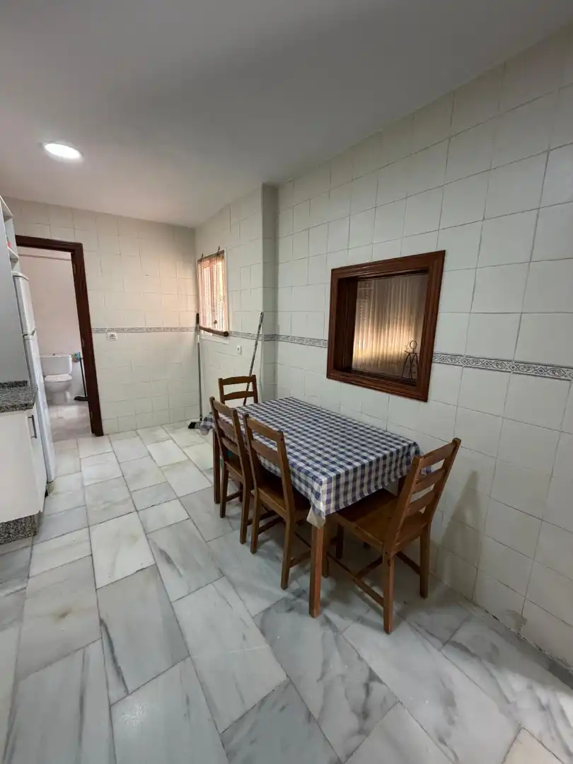 Casa adosada en venda en Mairena del Aljarafe amb Piscina comunitària