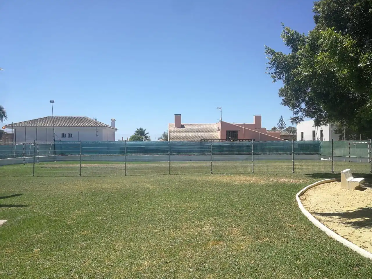 Vista exterior de Planta baja de alquiler en La Jara