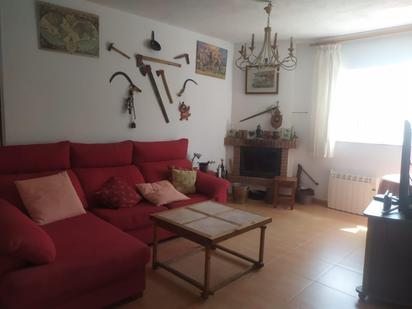 Sala d'estar de Casa o xalet en venda en Rincón de la Victoria amb Aire condicionat i Terrassa