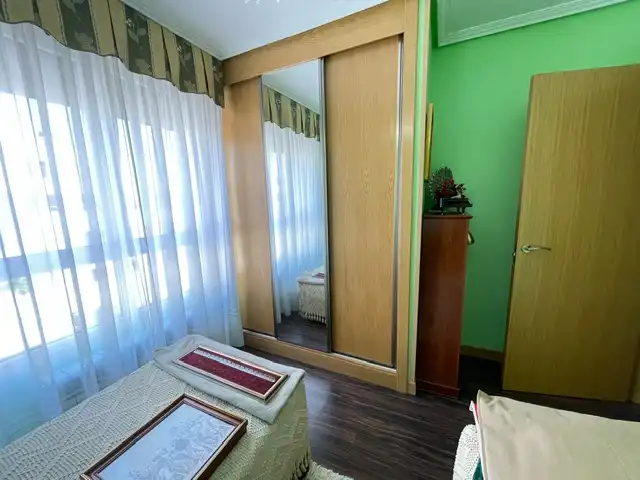 Habitación de Apartamento en venta en Cistérniga con Calefacción, Trastero y Amueblado