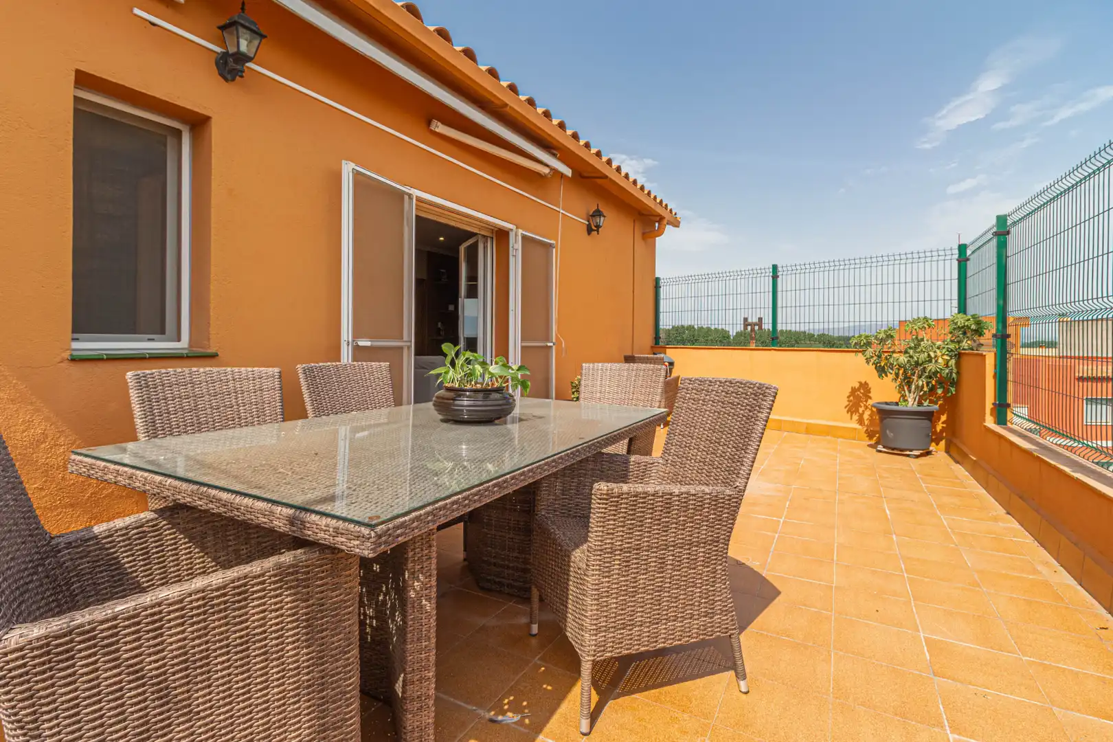 Dúplex con terraza en venta en Eixample - Horta Capallera, imagen 4