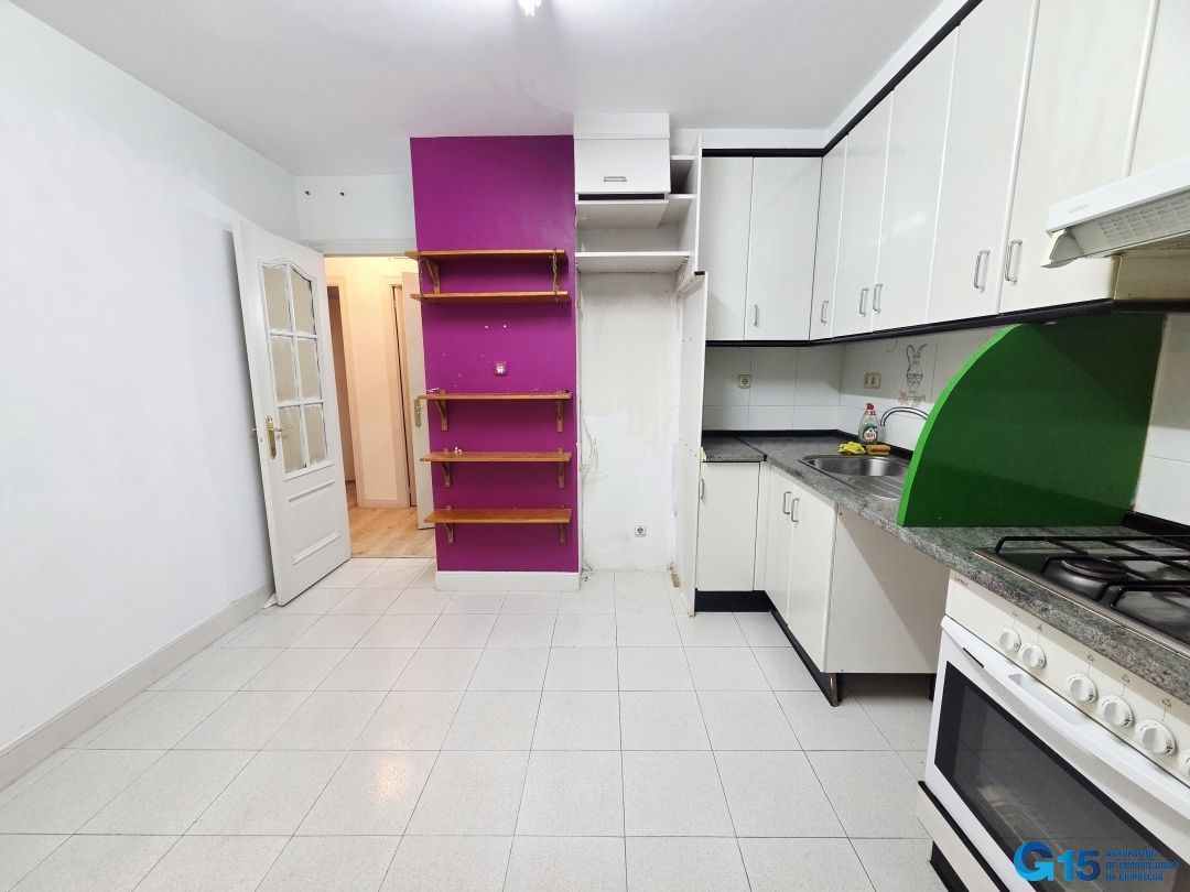Cocina de Piso en venta en Pasaia con Parquet y Balcón