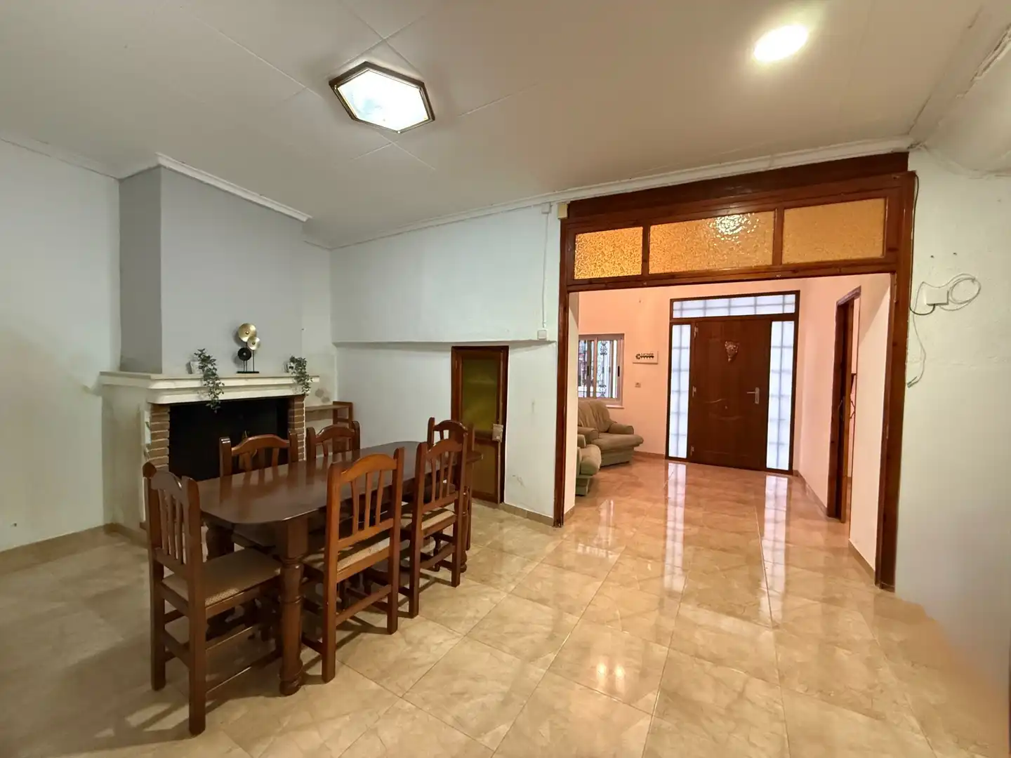 Comedor de Casa adosada en venta en La Pobla del Duc con Aire acondicionado, Terraza y Amueblado