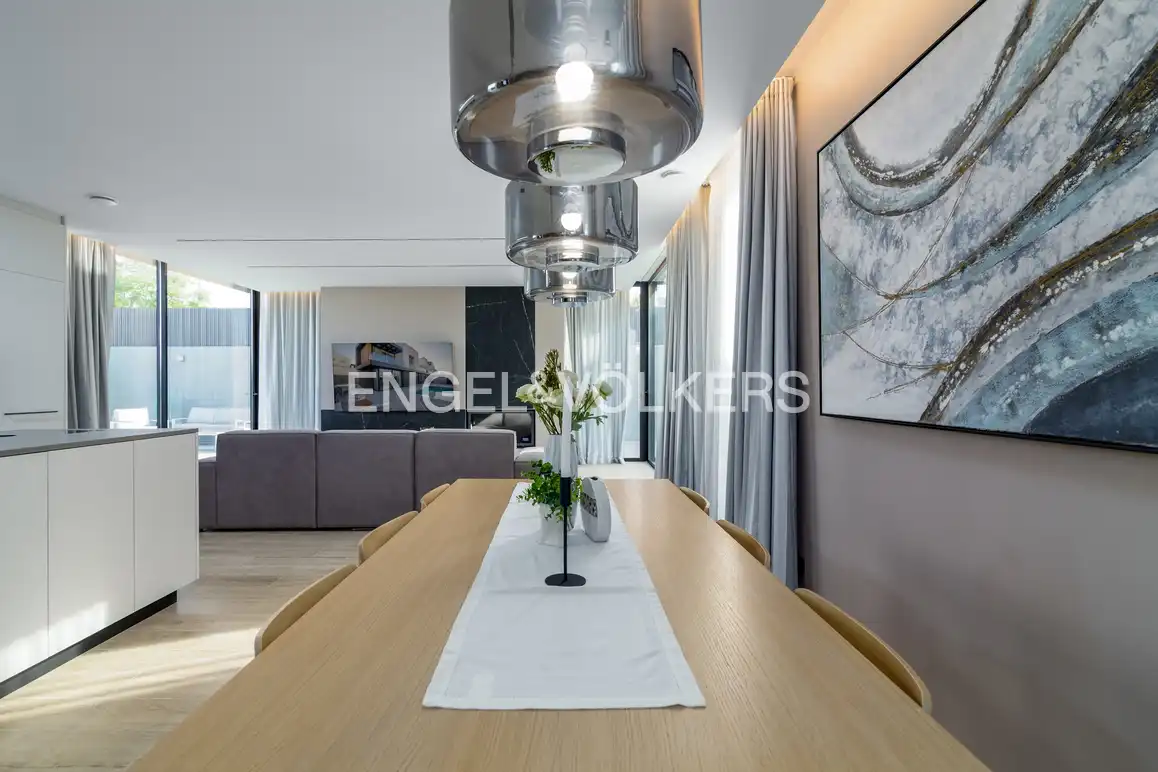Dining room of Houses for sale in L'Alfàs del Pi  with Air Conditioner, Private garden and Swimming Pool