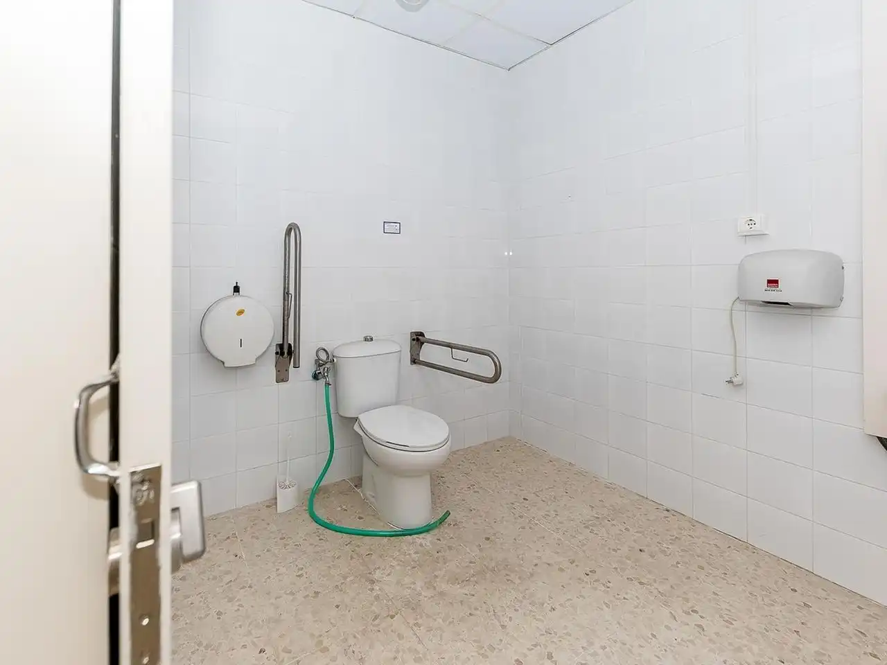 Local comercial en venda a Villamartín, imagen 10