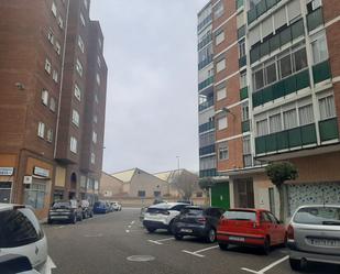 Exterior view of Flat for sale in Palencia Capital  with Heating and Terrace