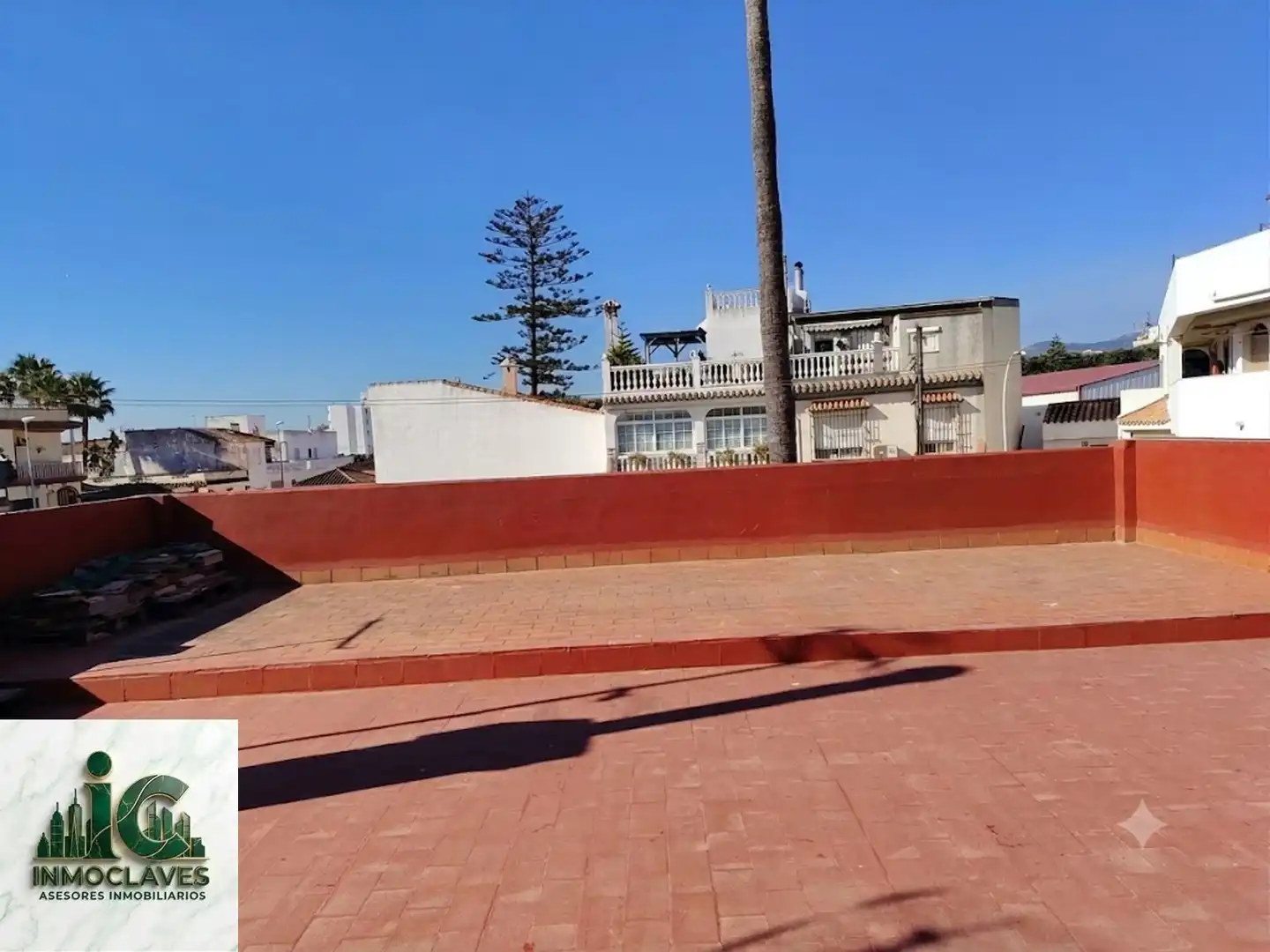 Terrace of Detached homes for sale in Algeciras  with Private garden and Terrace