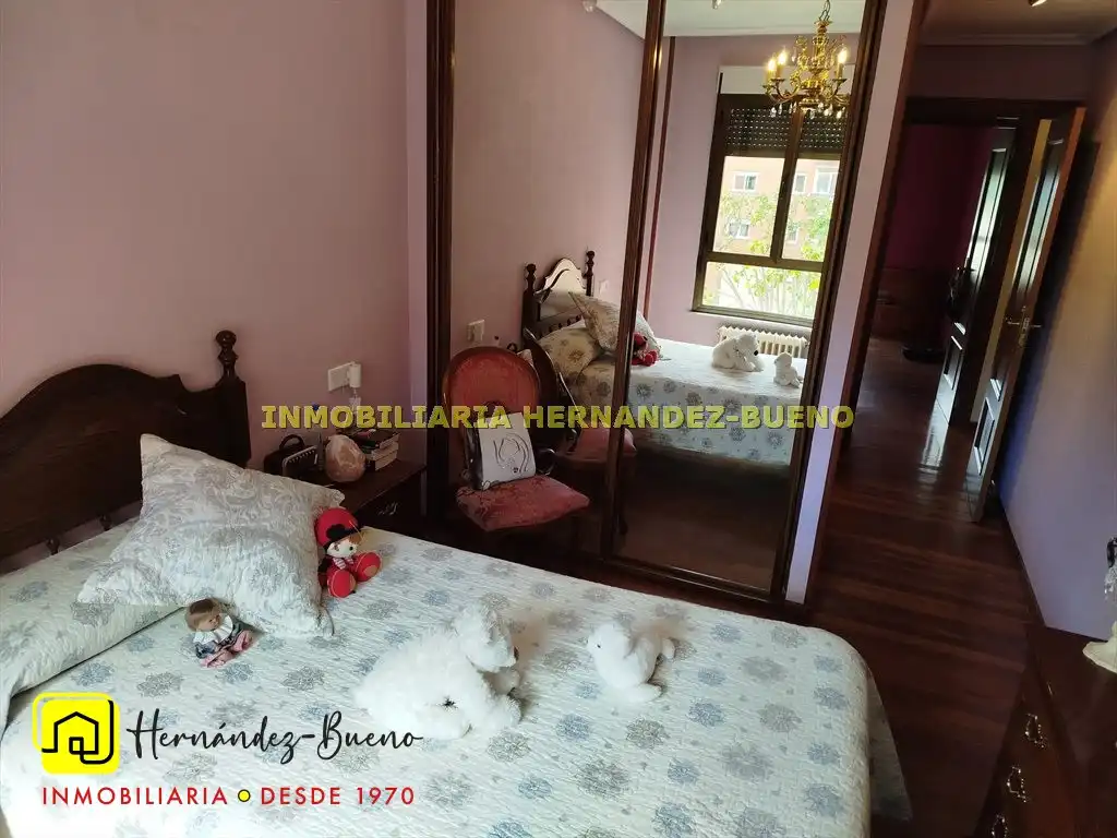 Habitación de Piso en venta en Salamanca con Calefacción, Trastero y Amueblado