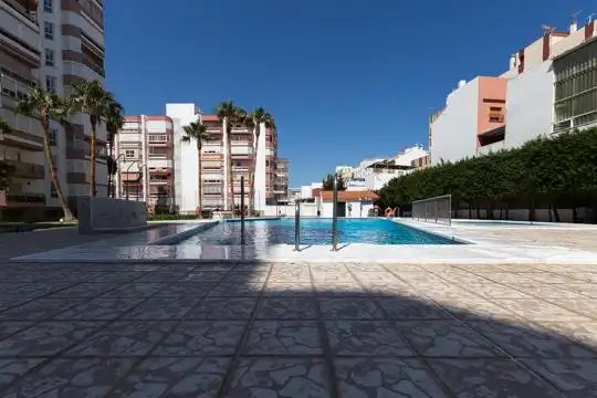 Swimming pool of Study for sale in Vélez-Málaga  with Air Conditioner, Furnished and Community pool