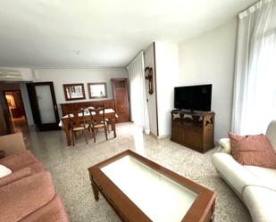 Living room of Flat for sale in Manresa  with Air Conditioner, Heating and Parquet flooring