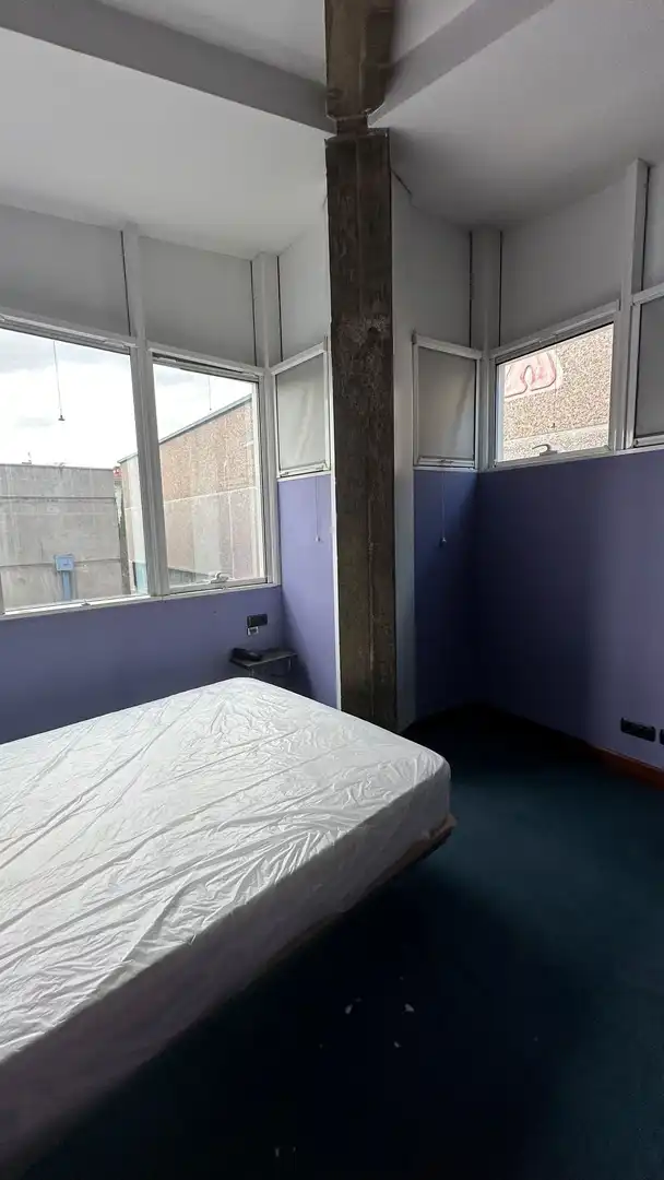 Habitación de Edificio en venta en Loiu
