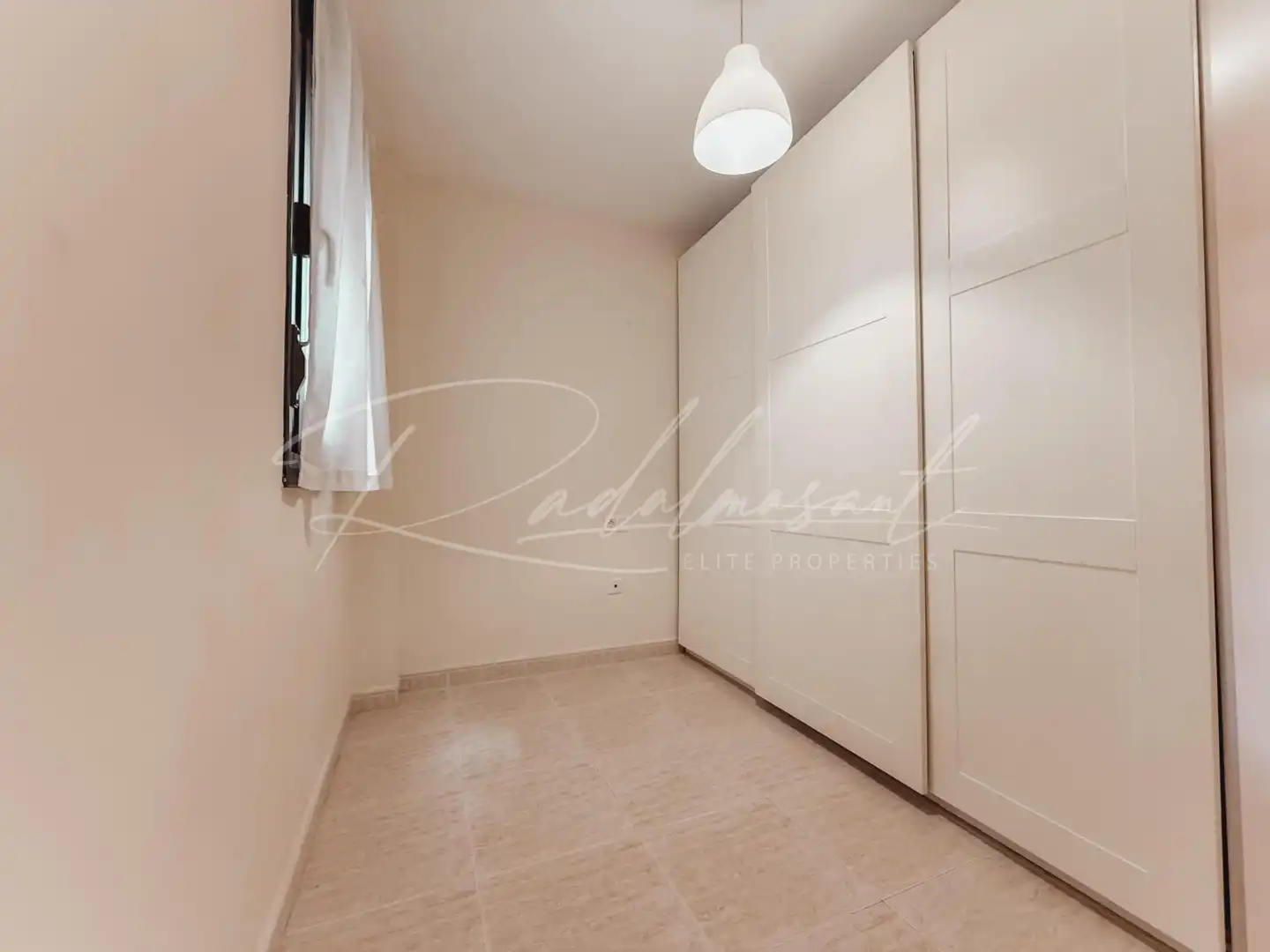 Schlafzimmer von Wohnung zum Verkauf in Cambrils mit Klimaanlage, Heizung und Privatgarten