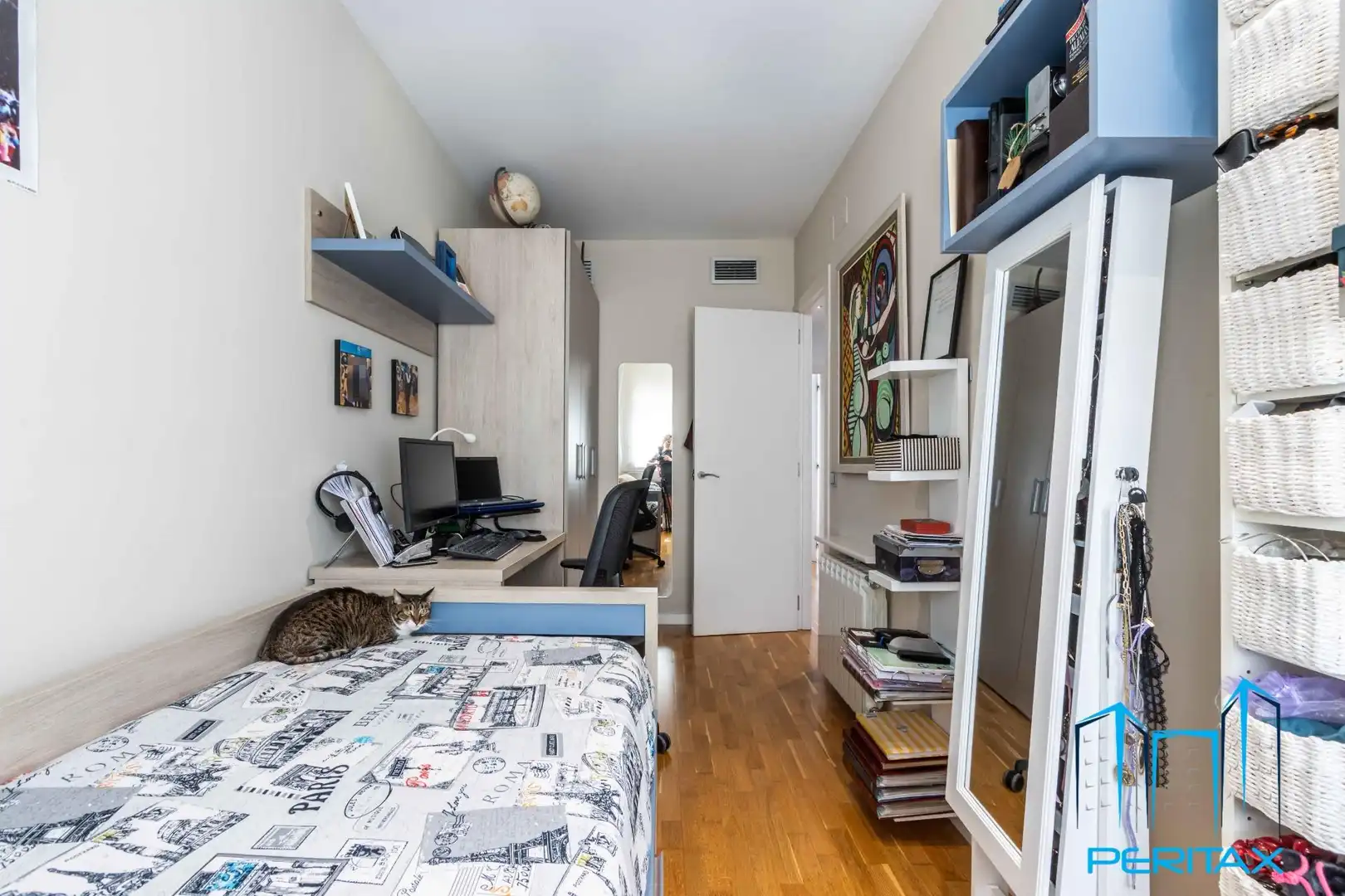 Dormitori de Casa o xalet en venda en Sabadell amb Aire condicionat, Calefacció i Terrassa