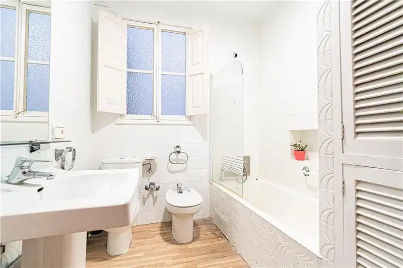 Baño de Piso en venta en  Palma de Mallorca con Balcón