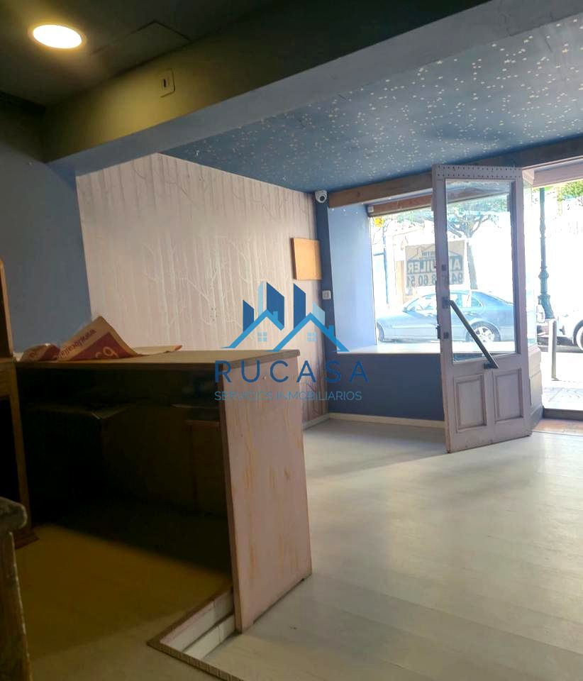 Local de lloguer a Francisco Díaz, Centro