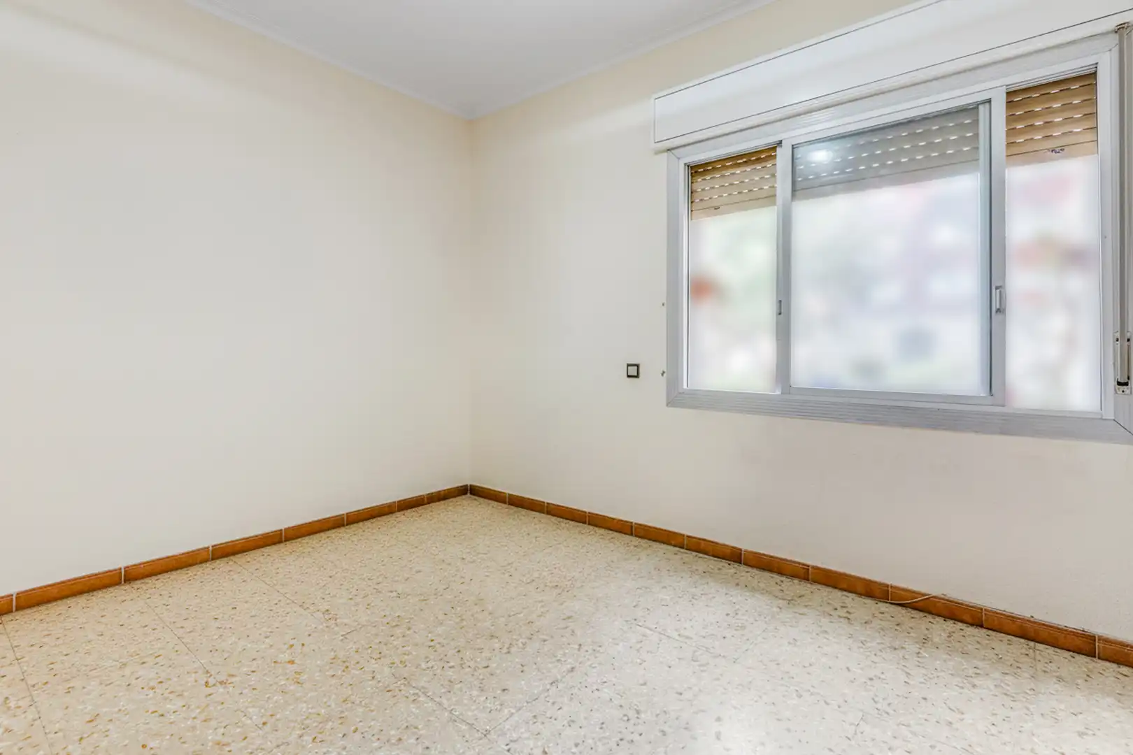 Schlafzimmer von Erdgeschoss zum Verkauf in Barcelona mit Heizung und Terrasse