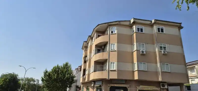 Exterior view of Flat for sale in Plasencia  with Air Conditioner, Heating and Private garden
