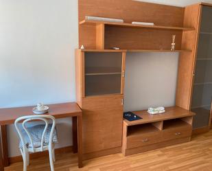 Study to rent in Simancas