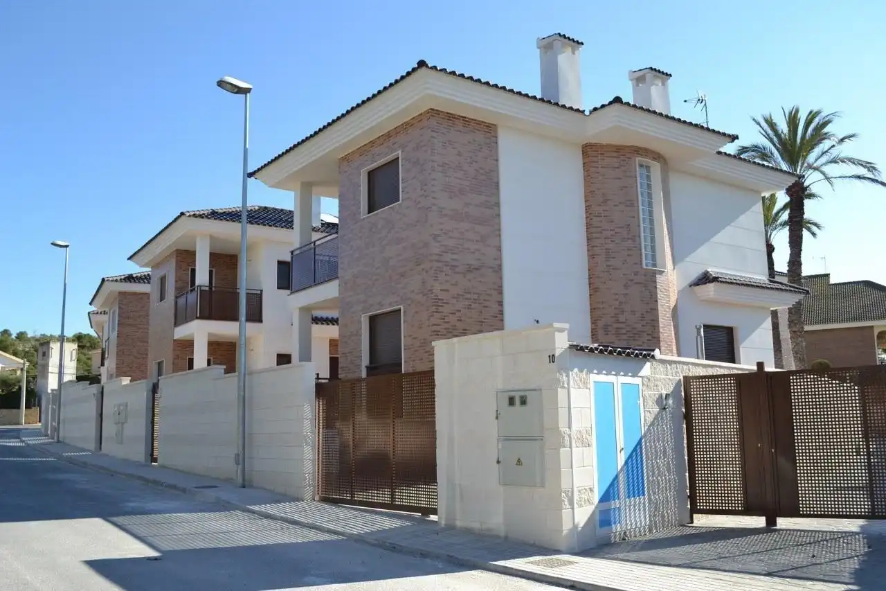 Casa o xalet en venda a Petrer