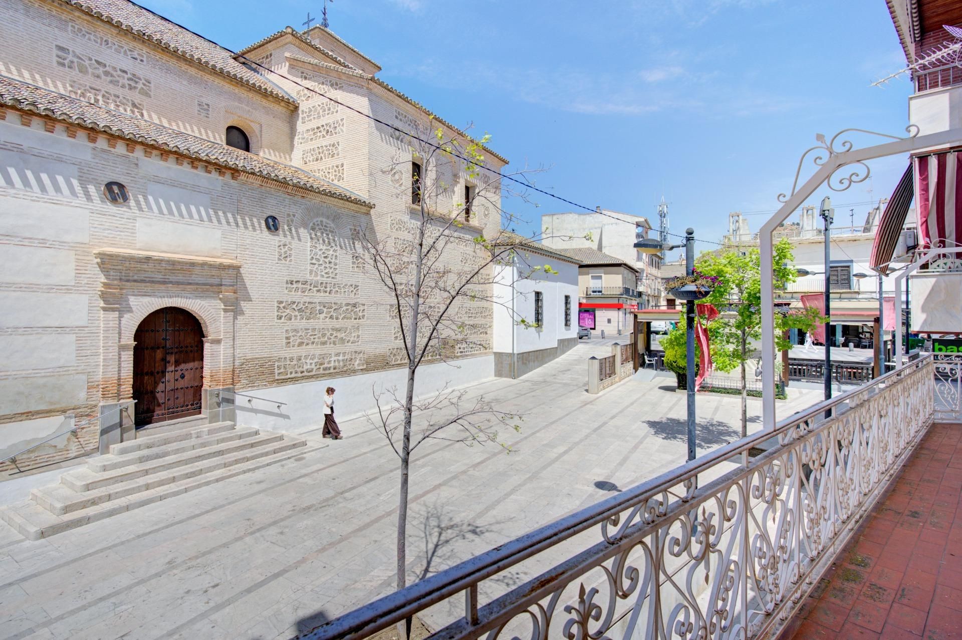 Exterior view of House or chalet for sale in Atarfe  with Terrace, Storage room and Balcony