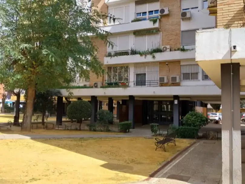 Flat for sale in Avenida de la Cruz del Campo, 33, Barrio del Nervión