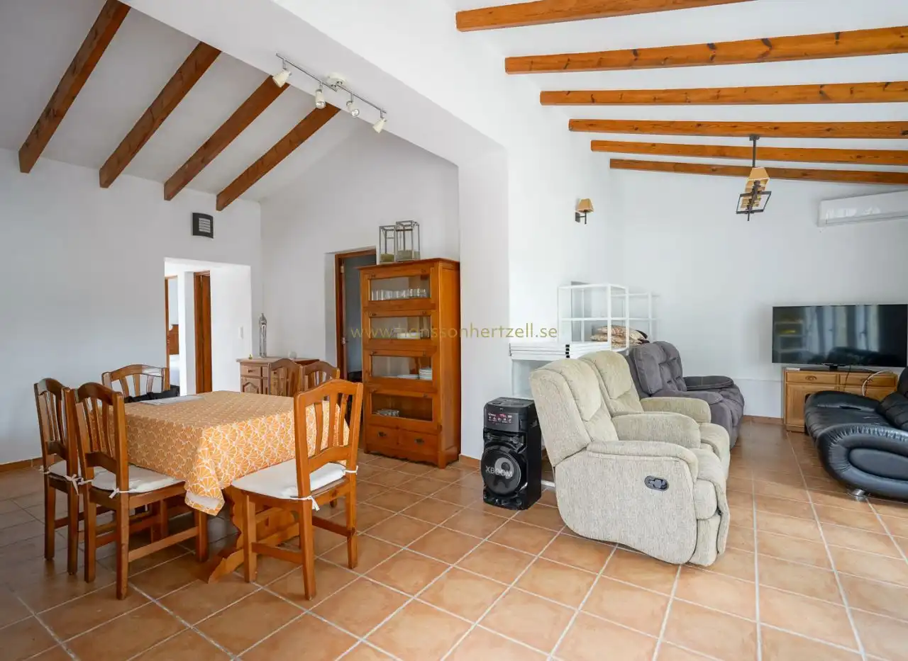 Sala de estar de Apartamento en venta en L'Atzúbia con Calefacción