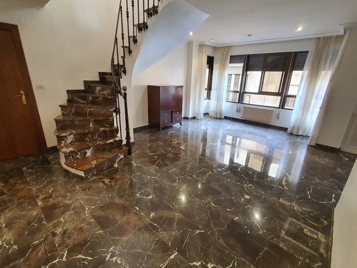 Piso con ascensor en venta en Centro