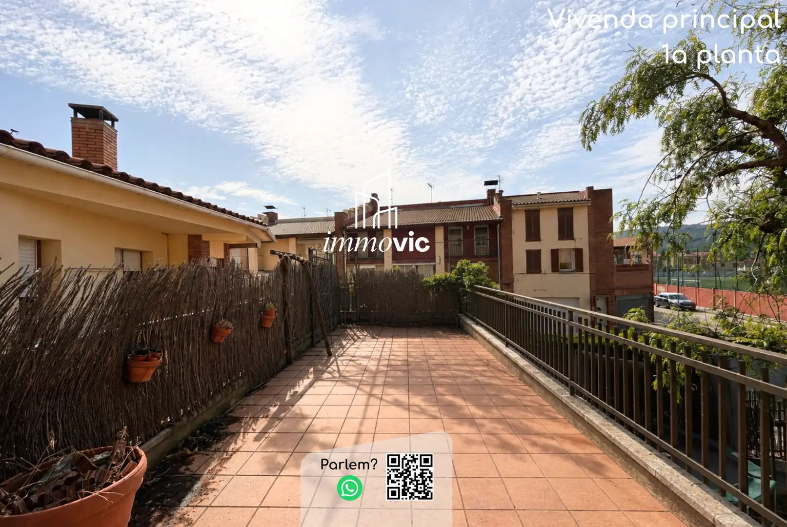 Vista exterior de Casa o chalet en venta en Centelles con Calefacción, Jardín privado y Parquet