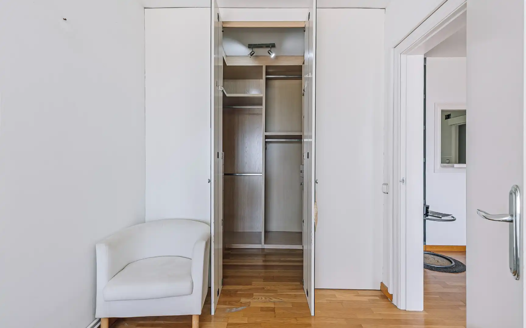 Schlafzimmer von Dachboden zum Verkauf in Barcelona mit Klimaanlage, Terrasse und Möbliert