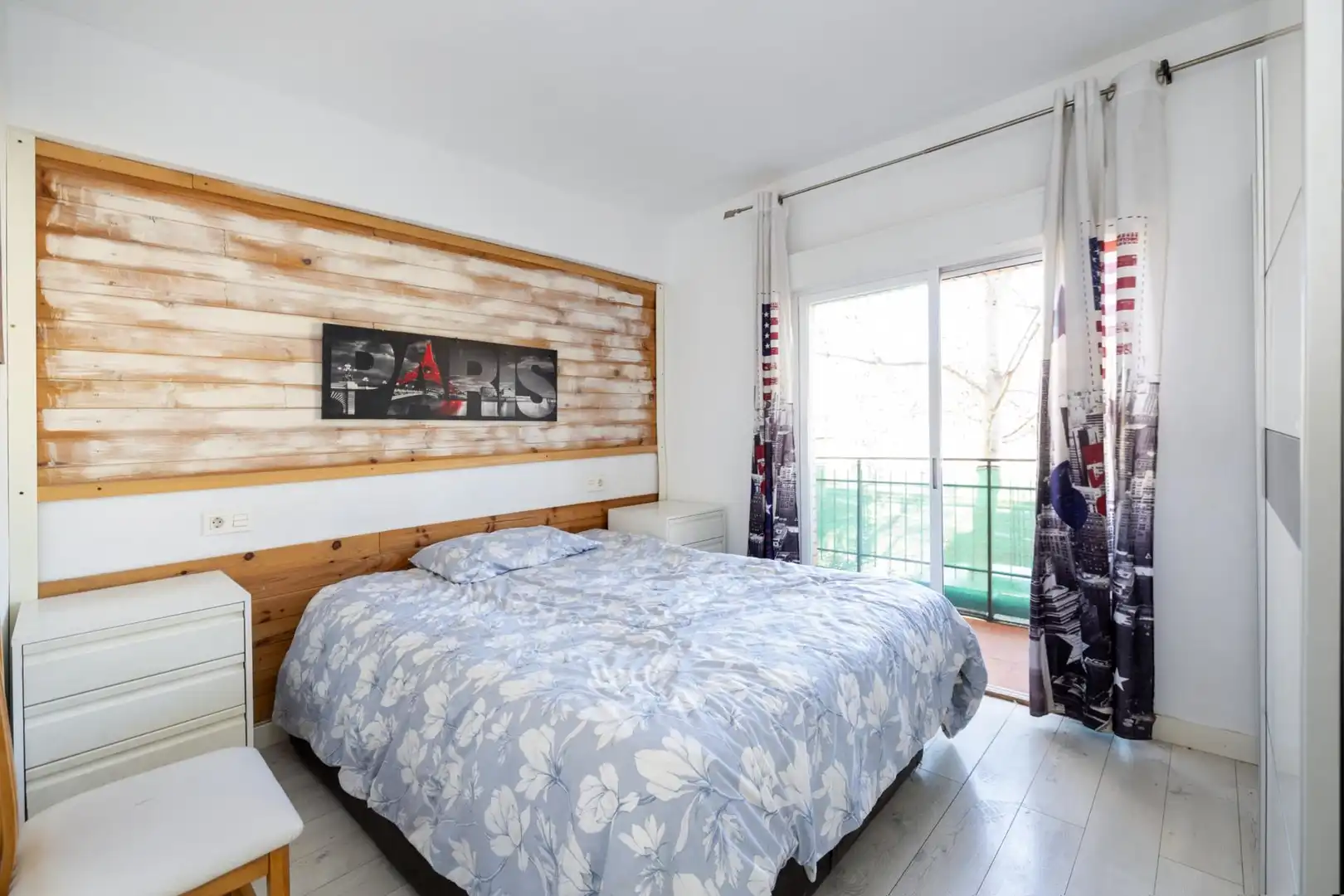 Dormitori de Apartament en venda en Granada