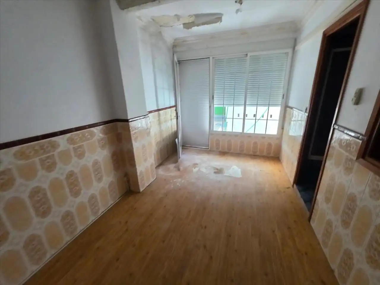 Flat for sale in Calle Séneca 69