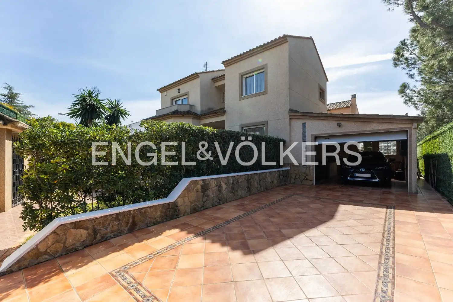 Exterior view of Houses for sale in L'Eliana  with Air Conditioner, Heating and Private garden