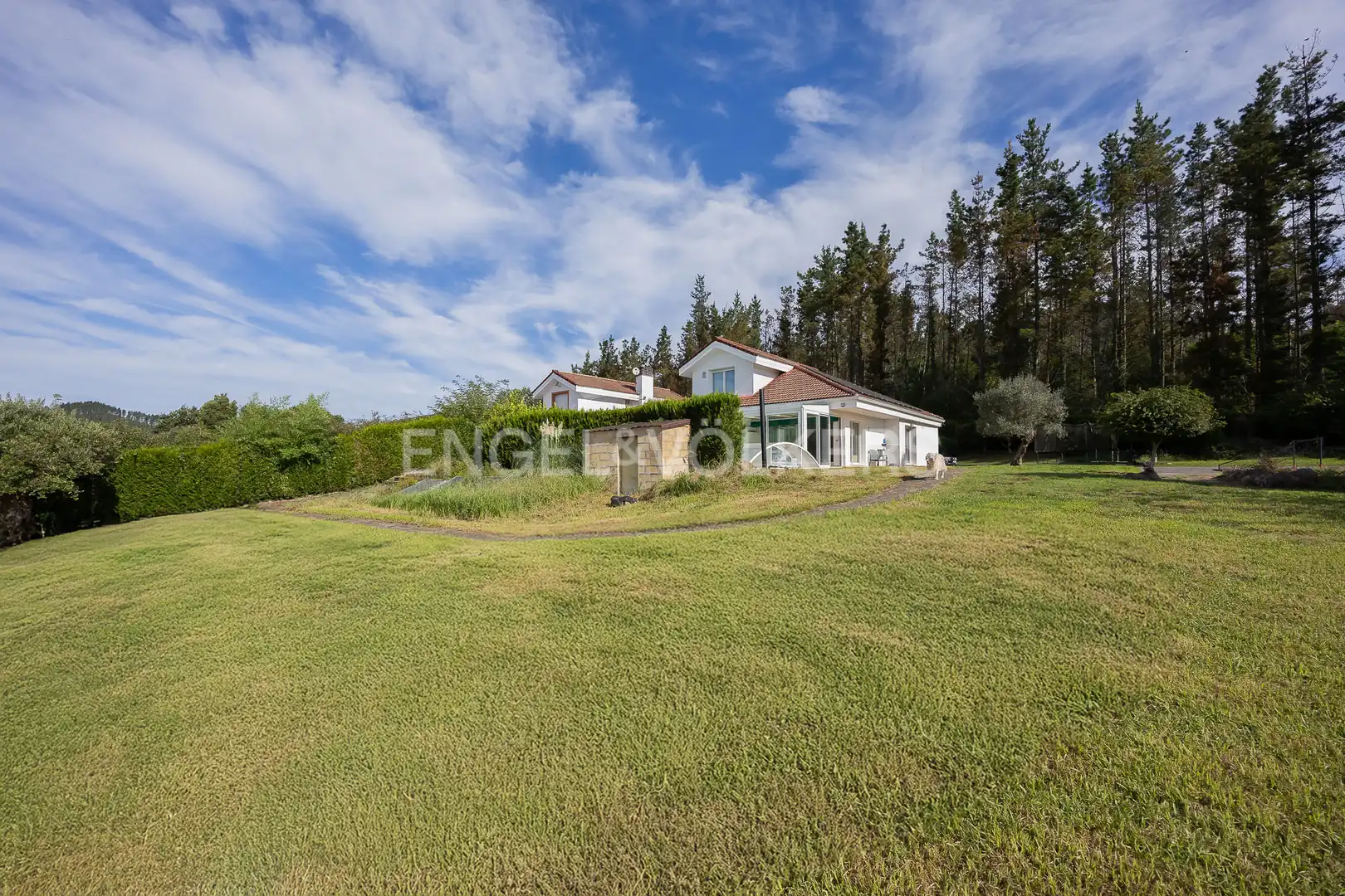 Casa adosada en venta en Larrabetzu con Aire acondicionado, Calefacción y Jardín privado
